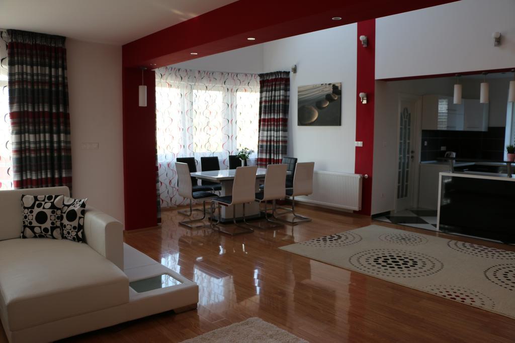 Sanderson Apartments Miercurea Ciuc Exterior photo